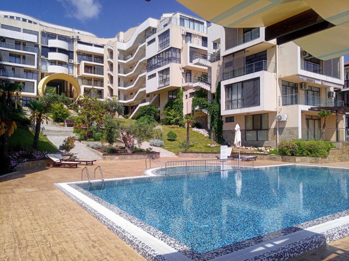 Dolce Vita II Waterfront Sunset Sea View Luxury Apartament Sveti Vlas Εξωτερικό φωτογραφία